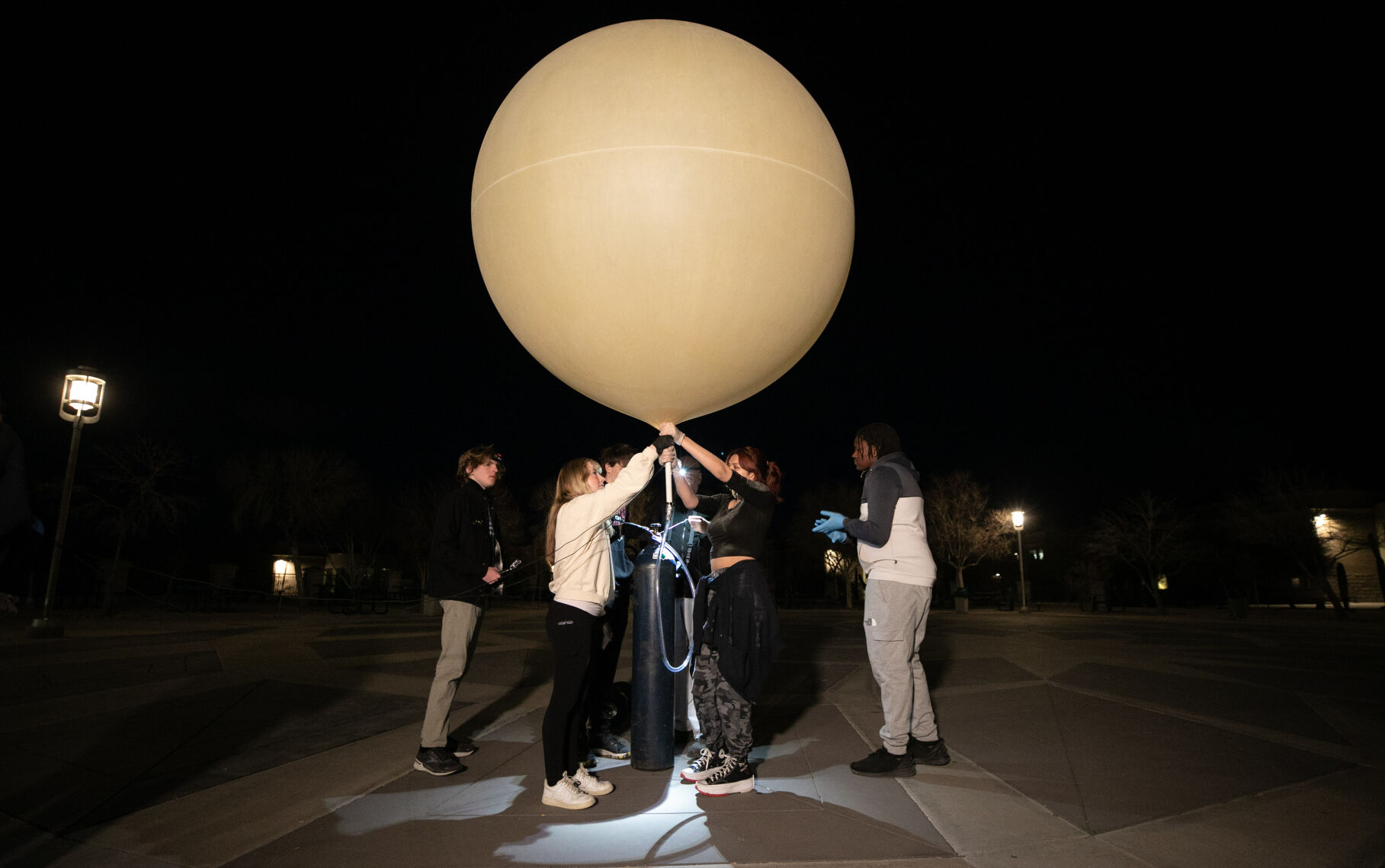 Falcon-5 balloon probe, CFHS